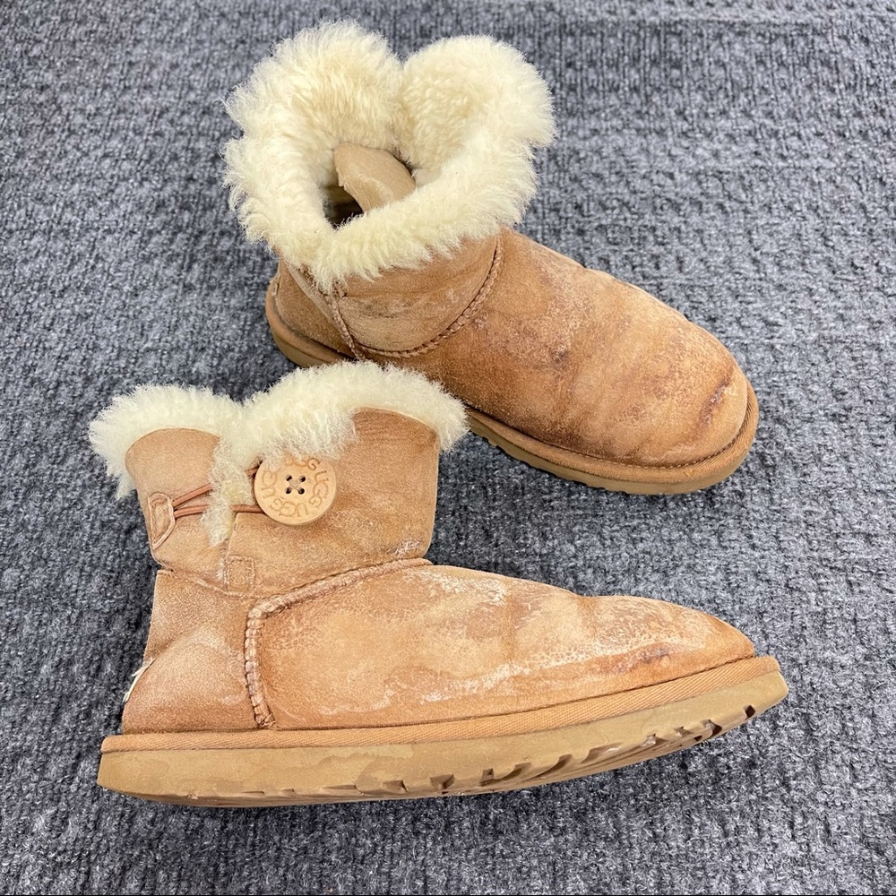 UGG Mini‎ Bailey Button ll Suede Leather Boot Fur